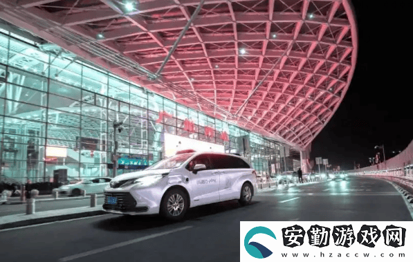 廣州領(lǐng)跑！自動駕駛出租車市中心正式上路
