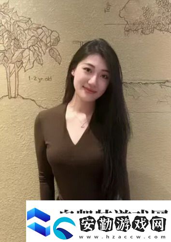 一女子發(fā)布一面膜胸口一面吃下部位片段