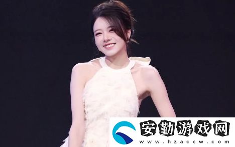 駱歆回應(yīng)年收入才16萬