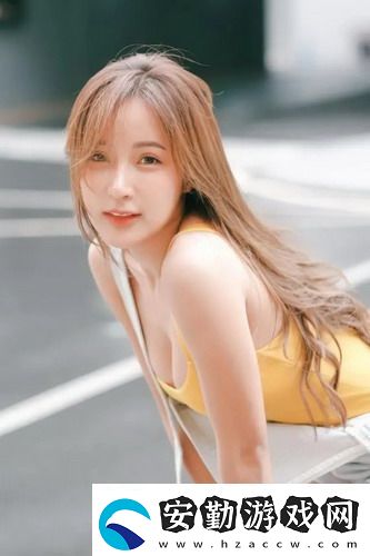 年輕的女教師HD