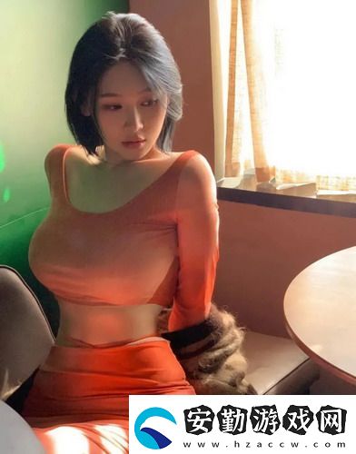 扌喿辶畐與畐畬的細致對比