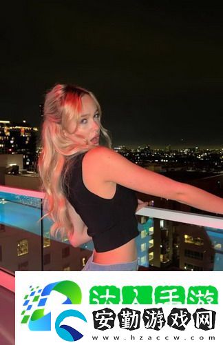 美麗的小蜜桃4中國版演唱者是誰