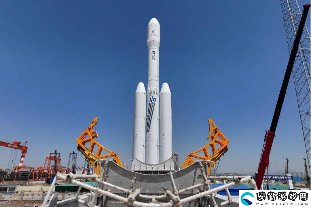 力箭二號液體運(yùn)載火箭滿載起豎試驗(yàn)成功